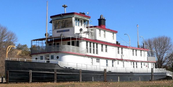 Sergeant Floyd towboat 3