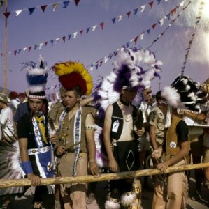 Serie Jamboree en Griekenland Telentorama, Amerikaanse padvinders in Indianen k, Bestanddeelnr 254-7405