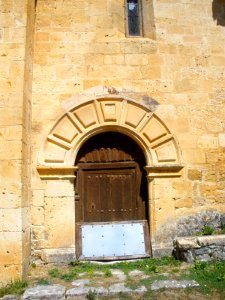Santa Coloma del Rudrón - Iglesia de Santa Columba 05