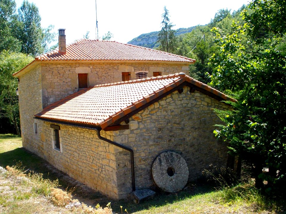 Santa Coloma del Rudrón - molino 01
