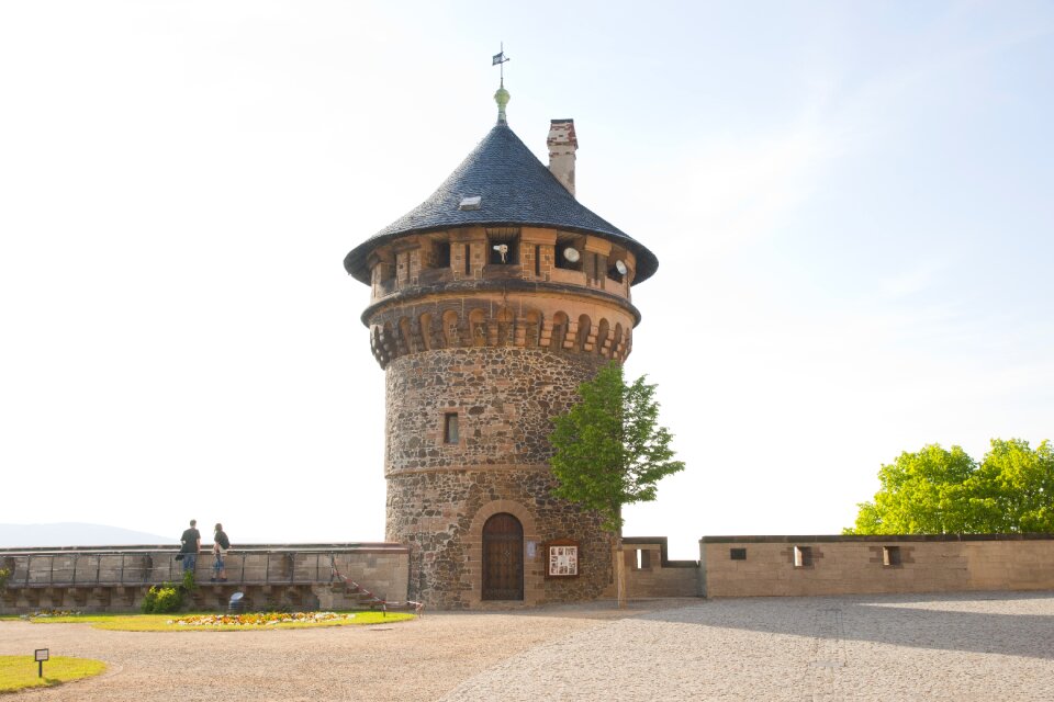 Towers masonry historically