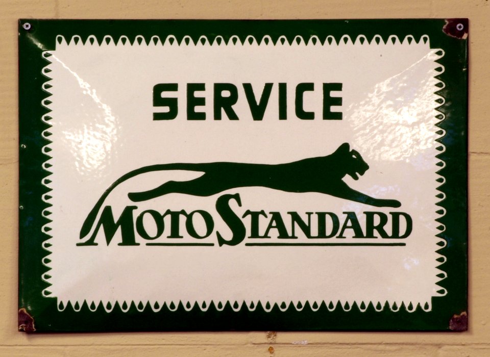Service MotoStandard enamel advert sign at the den hartog ford museum pic-074