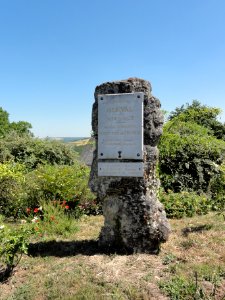 Serval (Aisne) monument aux morts