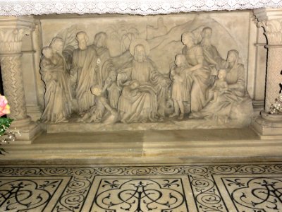 Sermaize-les-Bains (Marne) église, relief dessous d'autel Christ avec enfants