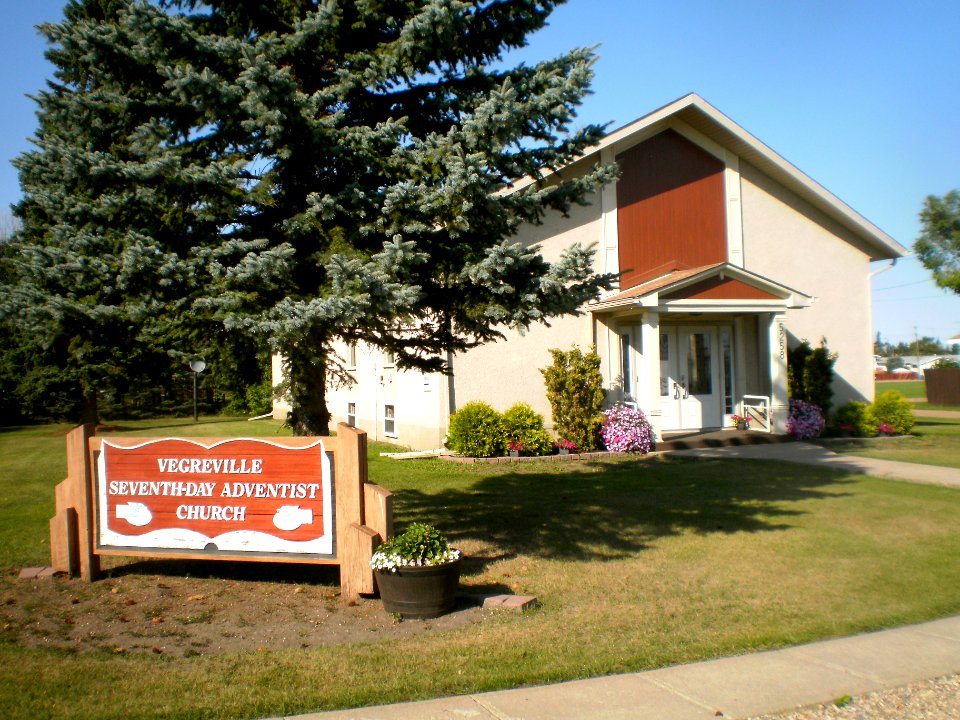 Seventh-day Adventist Church, Vegreville 03