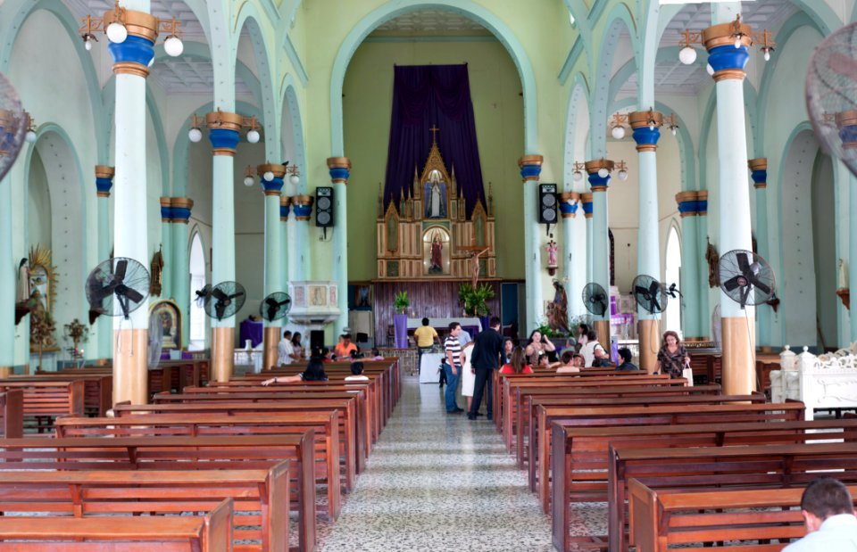 Santa BarbaraChurch (Interior)