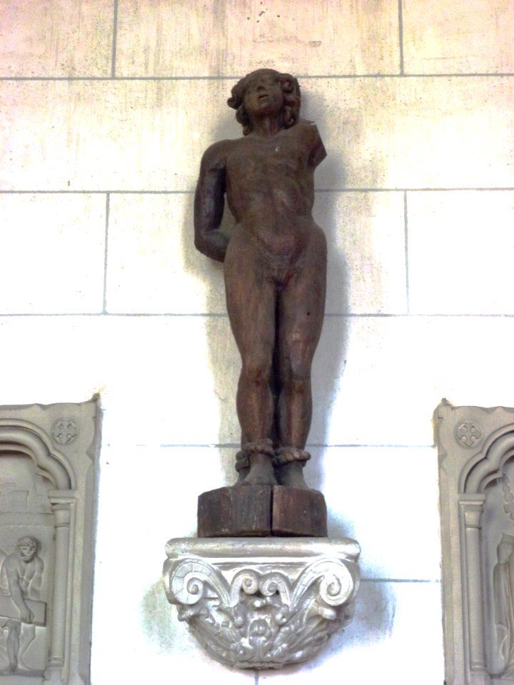 Serquigny (Eure, Fr) église Notre-Dame, statue d'un martyre