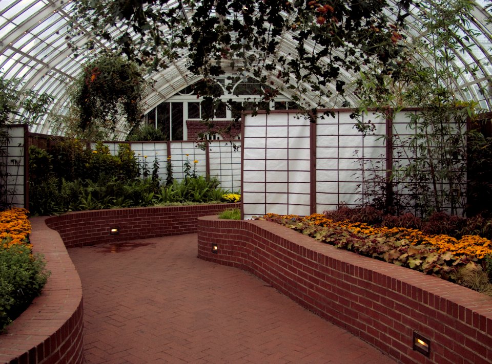 Serpentine Room, Phipps Conservatory, 2015-10-13, 01