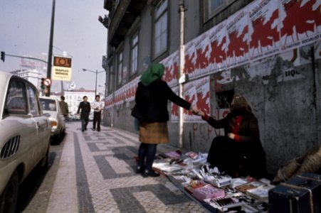 Serie Portugal, verkiezingsstrijdstraatbeelden in Lissabon (begin 1975) straat, Bestanddeelnr 254-9564