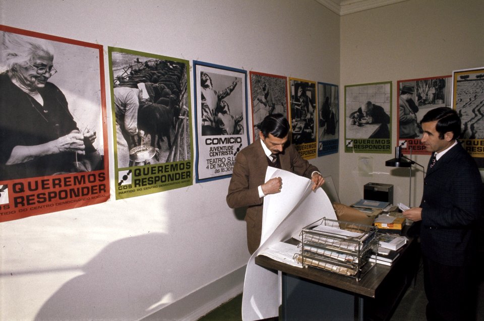 Serie Portugal, verkiezingsstrijdstraatbeelden in Lissabon (begin 1975) interi, Bestanddeelnr 254-9562
