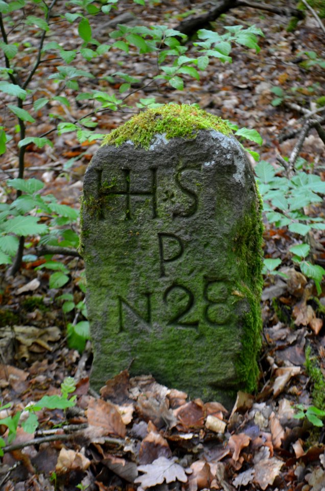 Seulberger Mark, Grenzstein HH K, HH SR P 28, Petterweiler Seite
