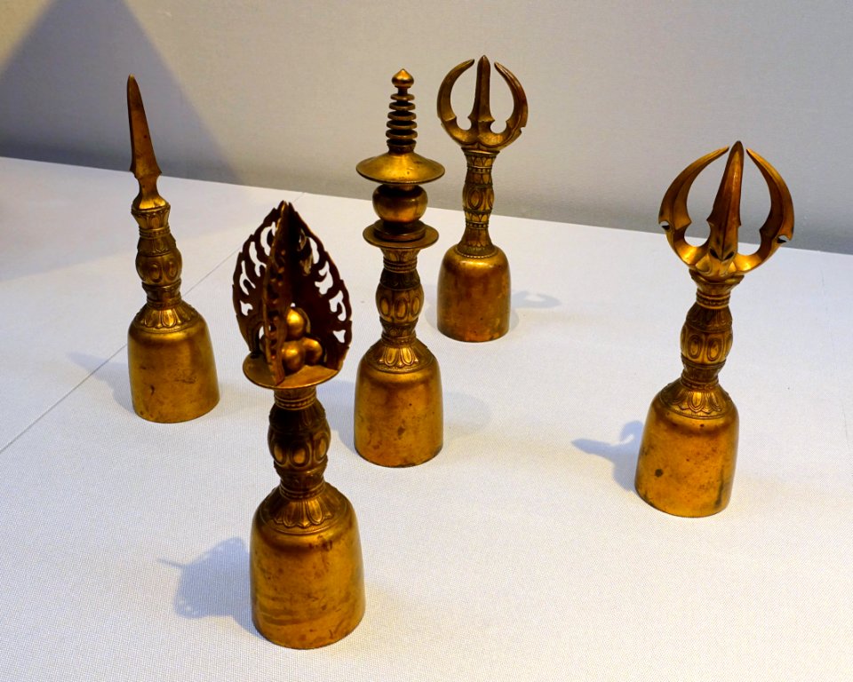 Set of five ritual bells representing the Five Dhyani Buddhas, Japan, Kamakura period, 1200s AD, bronze - Tokyo National Museum - Tokyo, Japan - DSC08918