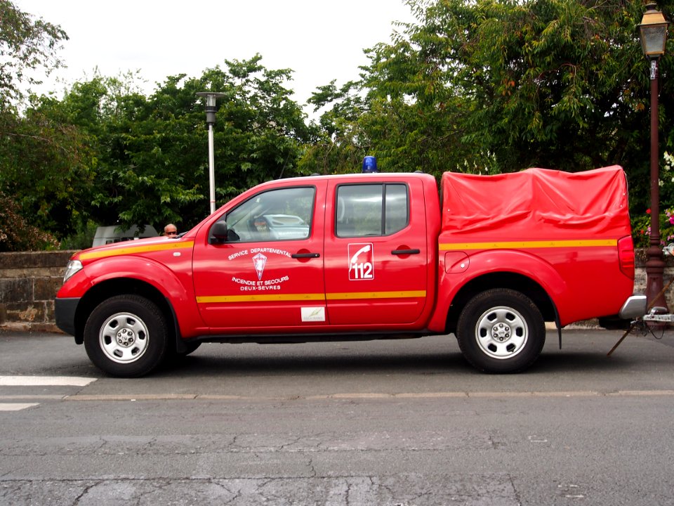 Service Departemental Incendie et Secours Deux-Sèvres Nissan pic1