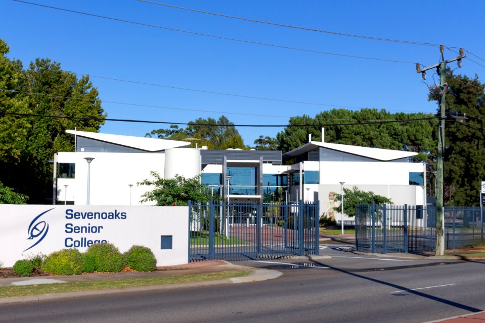 Sevenoaks Senior College, February 2017 01
