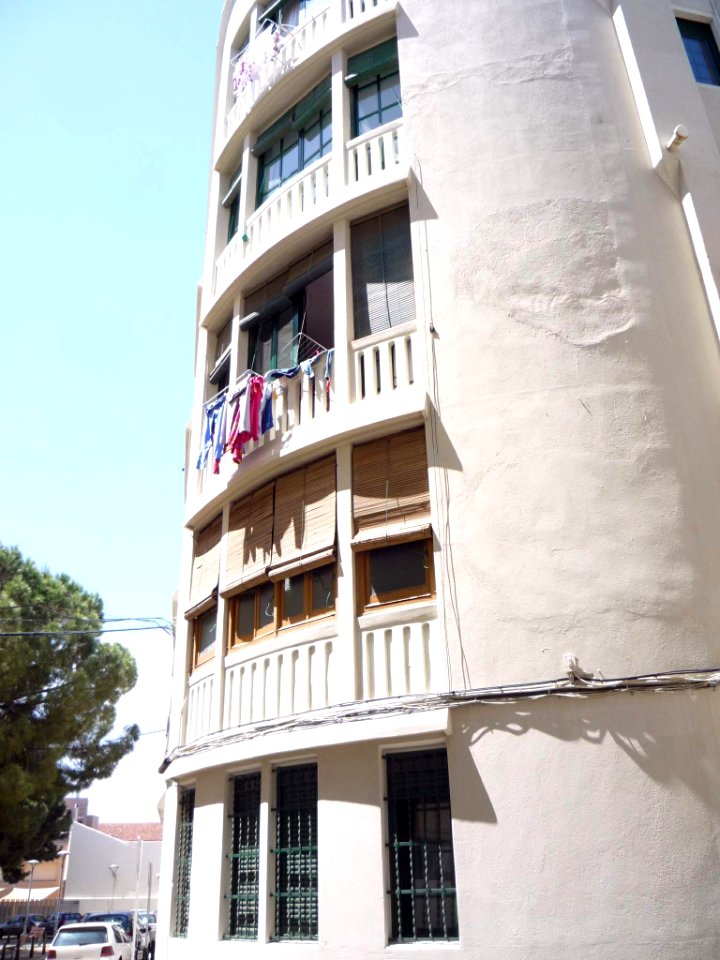 Sant Feliú de Llobregat - Pisos Bertrand 17
