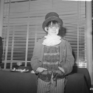 Serie. Jack Wild (Dodger in film Oliver) tijdens persconferentie in bioscoop D, Bestanddeelnr 921-8849