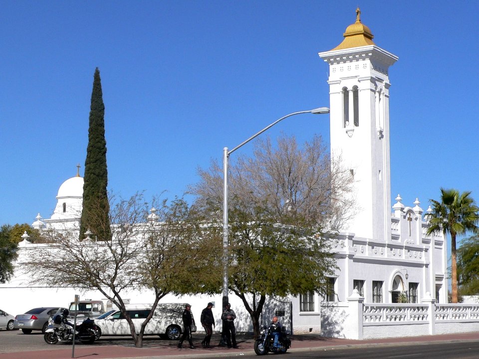 Santa Cruz Catholic Church (Tucson) from SE 2