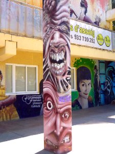Sant Just Desvern - graffiti 12
