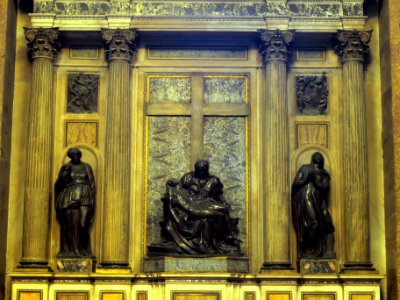 Sant'Andrea della Valle (Rome) photo-036