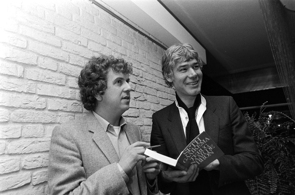Seth Gaaikema presenteerde in Amsterdam boek Terug naar de bron, tekstboek met, Bestanddeelnr 931-1451