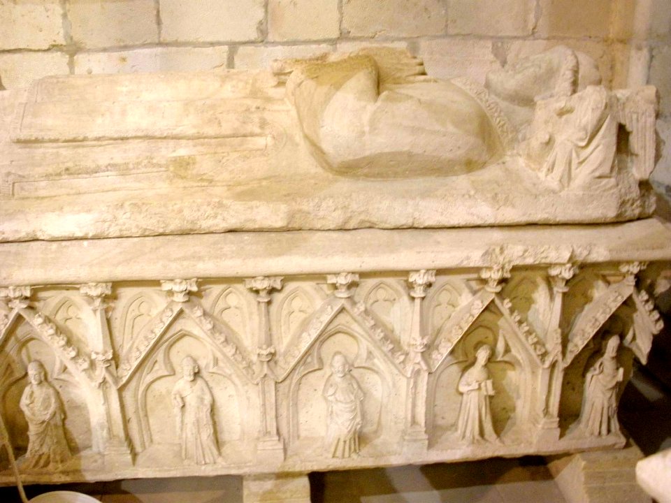 Santa Cruz de Campezo - Iglesia de la Asunción de Nuestra Señora, sepulcro del Arcediano Fernán Ruiz de Gaona