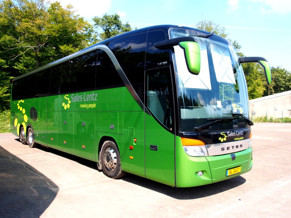 Setra coach Sales-Lentz at Amneville, France pic2