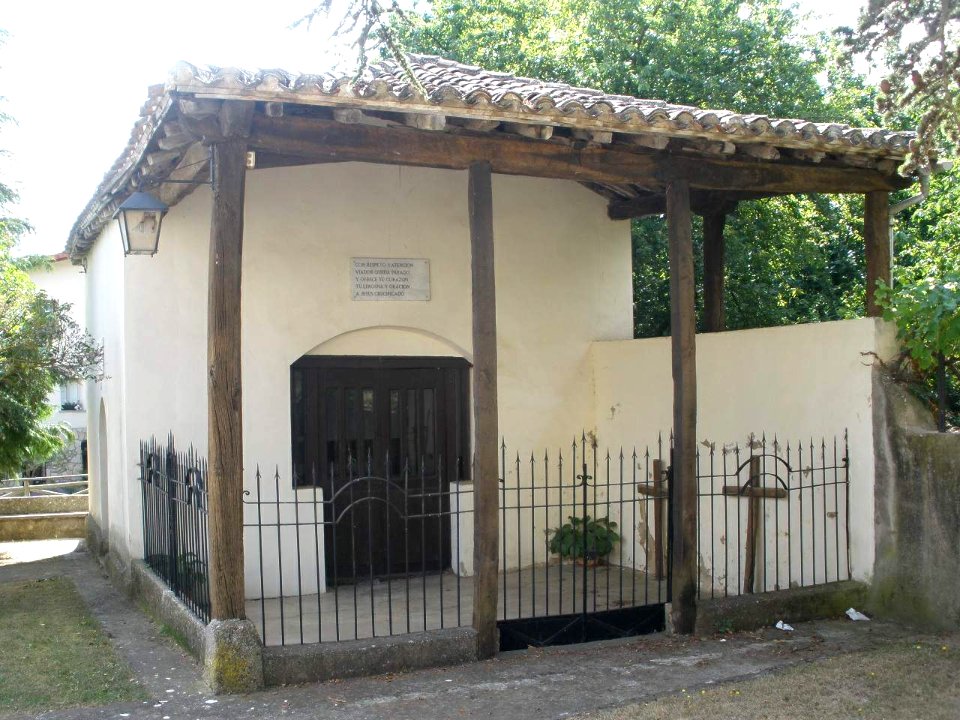 Santa Cruz de Campezo - Ermita del Santo Cristo del Humilladero 1