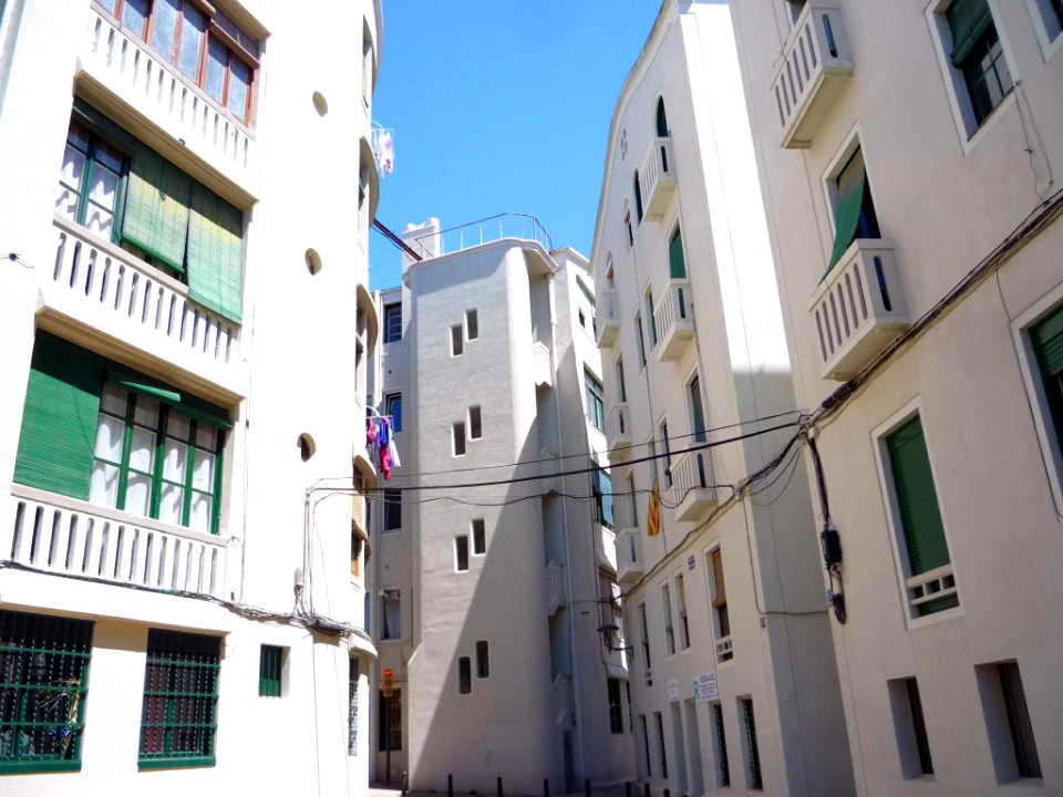 Sant Feliú de Llobregat - Pisos Bertrand 10