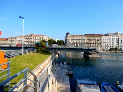 Sete Le Pont De La Gare Orienté Perpendiculairement à Le Mettre Laissé Long Terme Ouvert Pour (161289457)