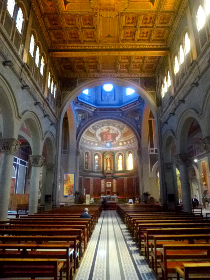Sant Feliu de Llobregat - Catedral de Sant Llorenç, interior 01