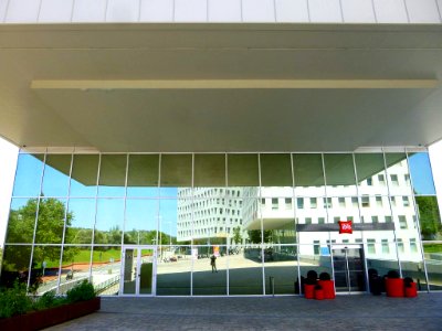 Santa Coloma de Gramanet - Complex La Pallaresa, edificio Cubics III (Hotel Ibis Santa Coloma) 5
