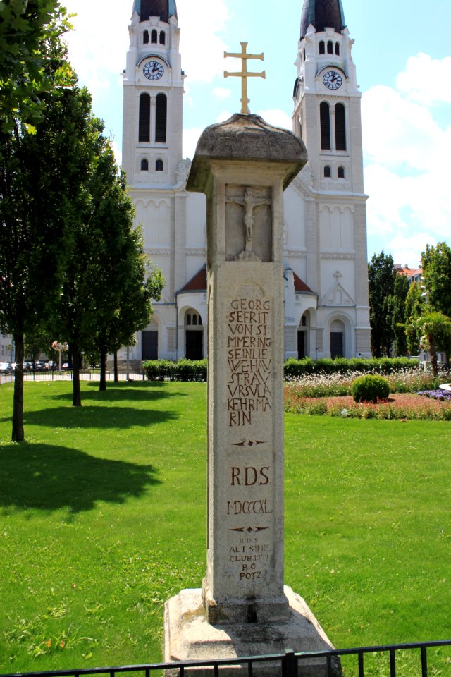 Sefritkreuz Enkplatz