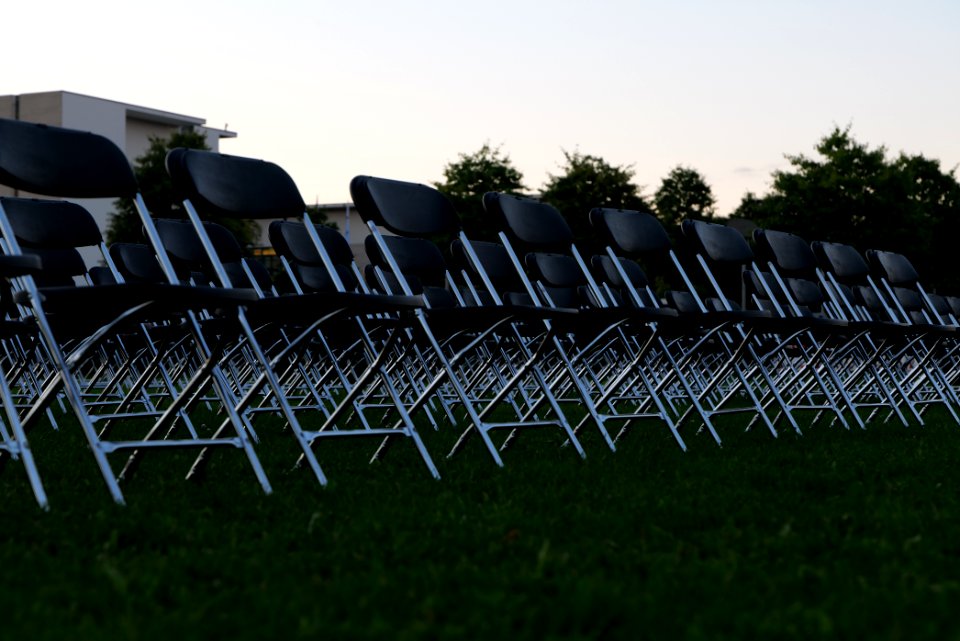 Seebrücke chairs on Platz der Republik 2020-09-07 39