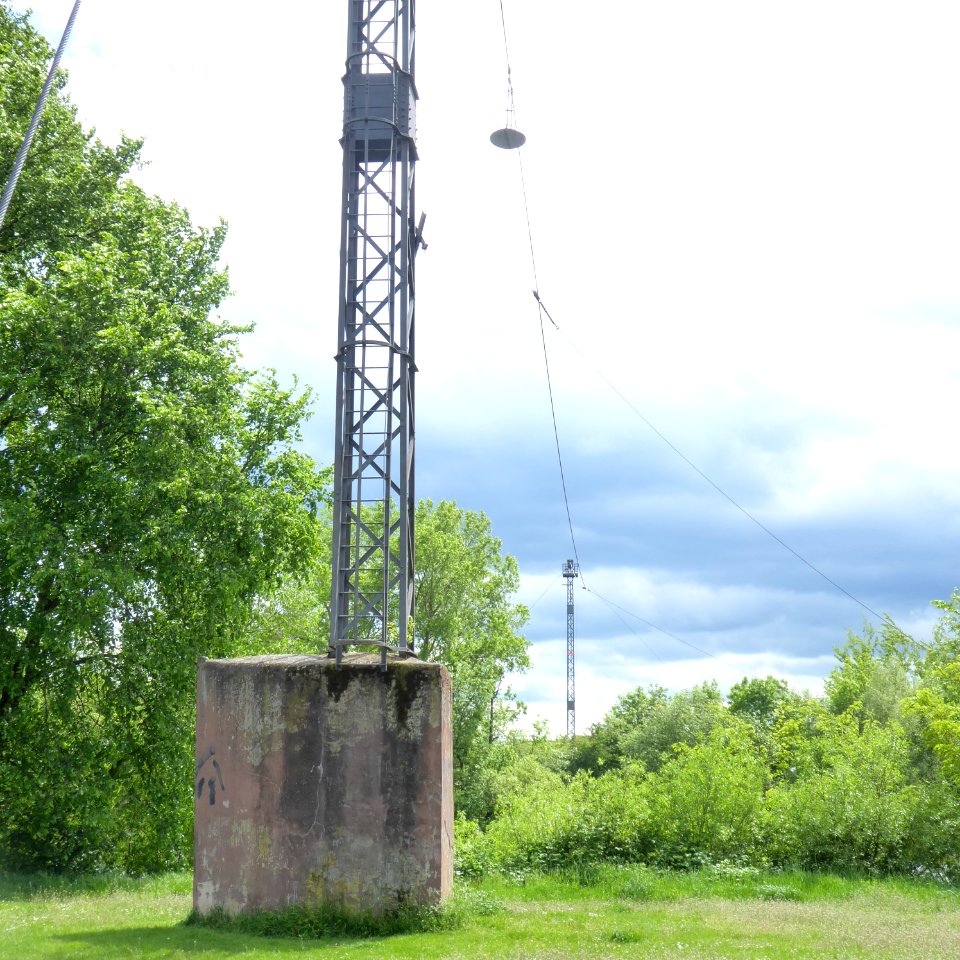 Seilpylon der Mainfähre Dörnigheim