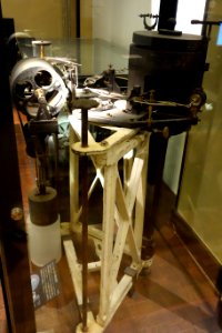 Seismograph 1904 - National Museum of Nature and Science, Tokyo - DSC07168