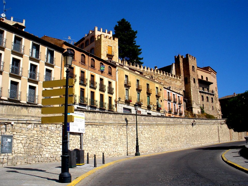 Segovia - Casa de los Marqueses de Moya 4