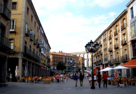 Segovia - Avenida Fernandez Ladreda
