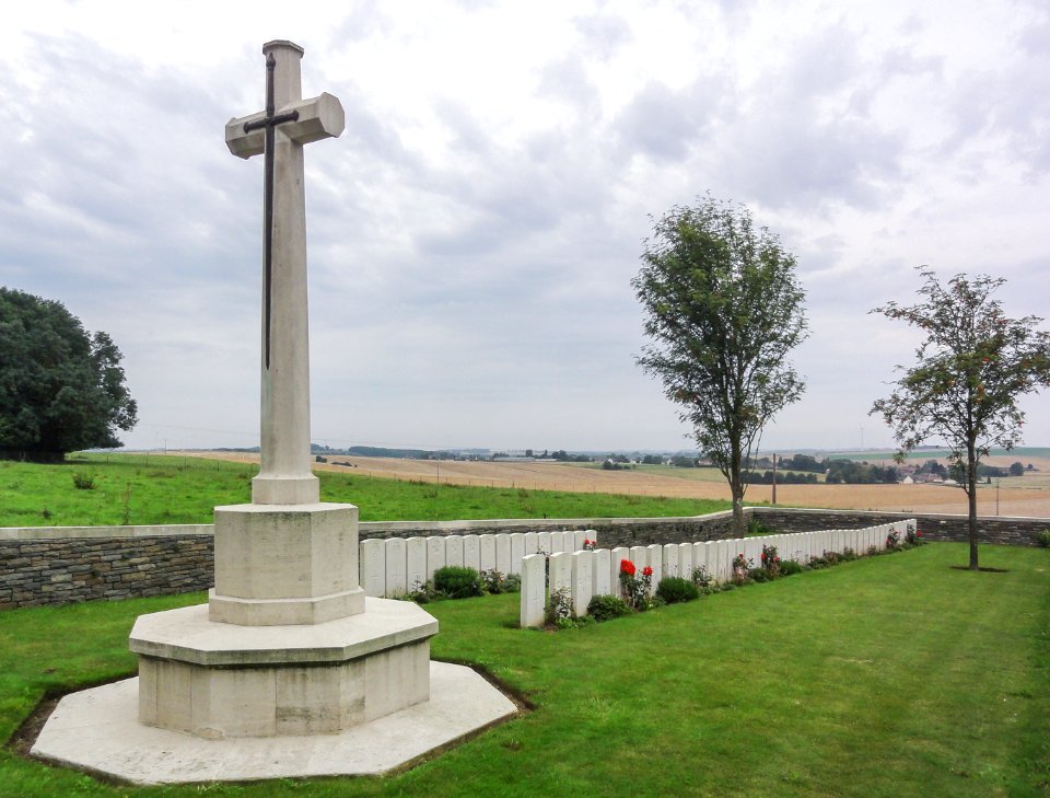 Sequehart British Cemetery No.2-2
