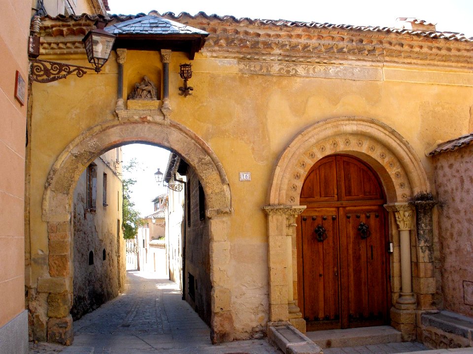Segovia - Calle de Velarde 1