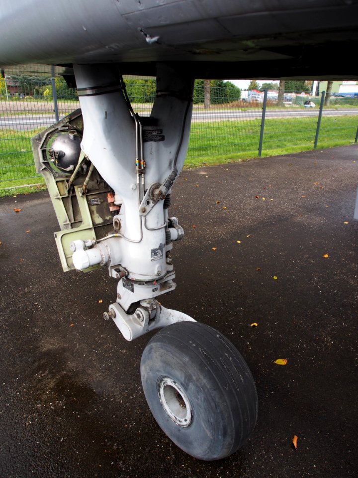 SEPECAT Jaguar XZ357 Nose gear at the Piet Smits collection at Baarlo in Netherlands, pic 7