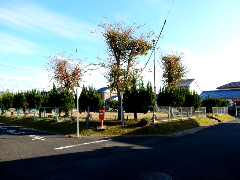 Segi Chibikko Hiroba (2015-11-21) 01
