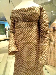 Semi-formal dress, Scotland, textile from India, 1800-1805, silk tabby - Patricia Harris Gallery of Textiles & Costume, Royal Ontario Museum - DSC09454