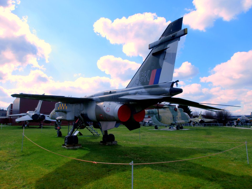 SEPECAT Jaguar pic1