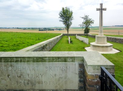 Sequehart British Cemetery No.2-3
