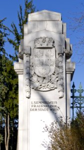 Semmelweis-Frauenklinik 02