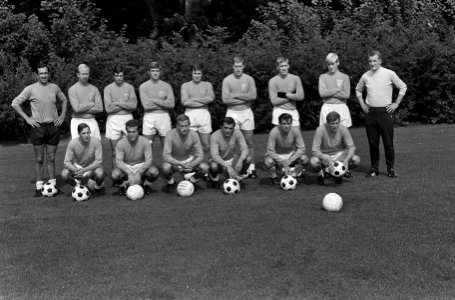 Selectieploeg Nederlands elftal Graafland, Groot, Suurbi Eikenbroek, Israel, Pr, Bestanddeelnr 920-6524