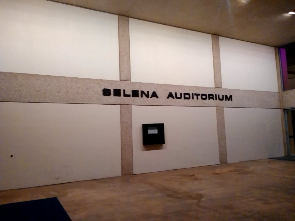 SelenaauditoriumAmericanBankCenter
