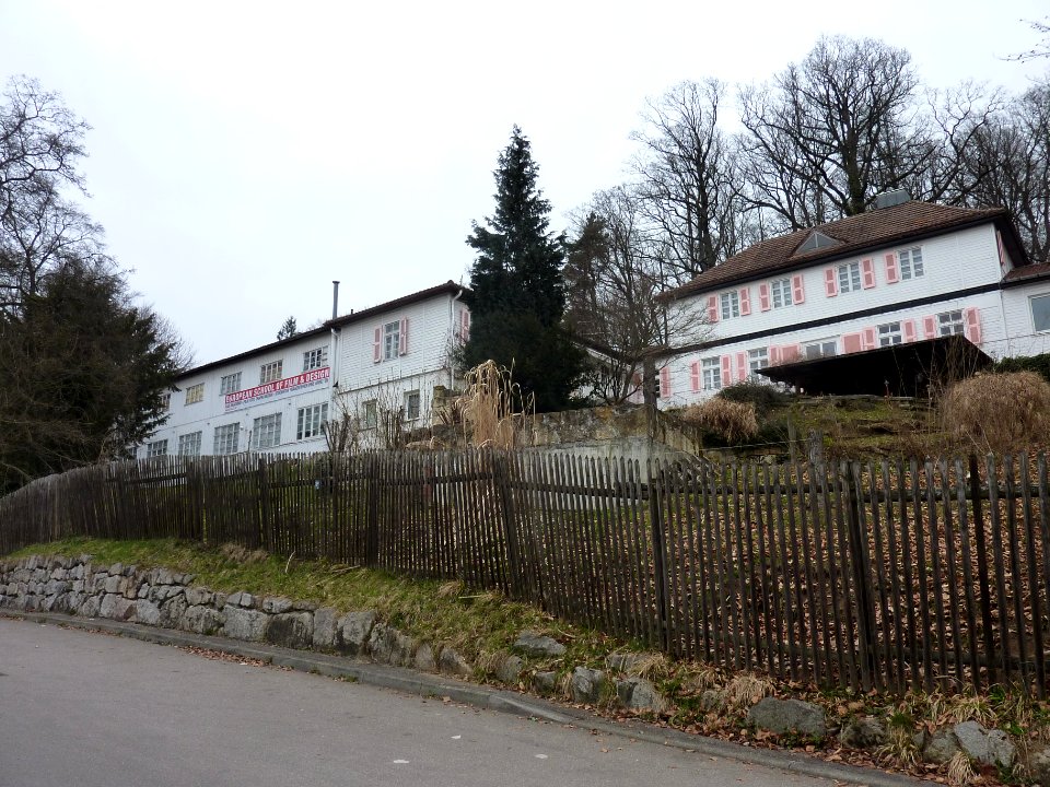 Serach ehemaliges Krankenhaus