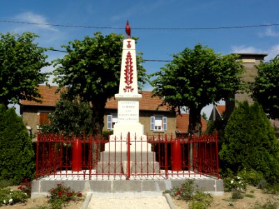 Senon (Meuse) monument aux morts (01)