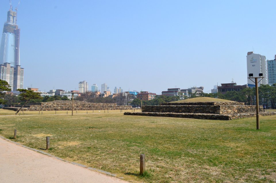 Seoul Seokchon-dong Gobungun-2